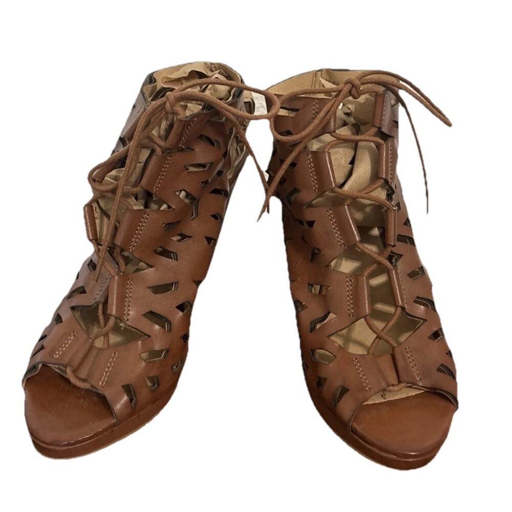 CL by Chinese Laundry Whizz Dress Sandal Size 7 Brown Lace Up Heels Strappy Boho